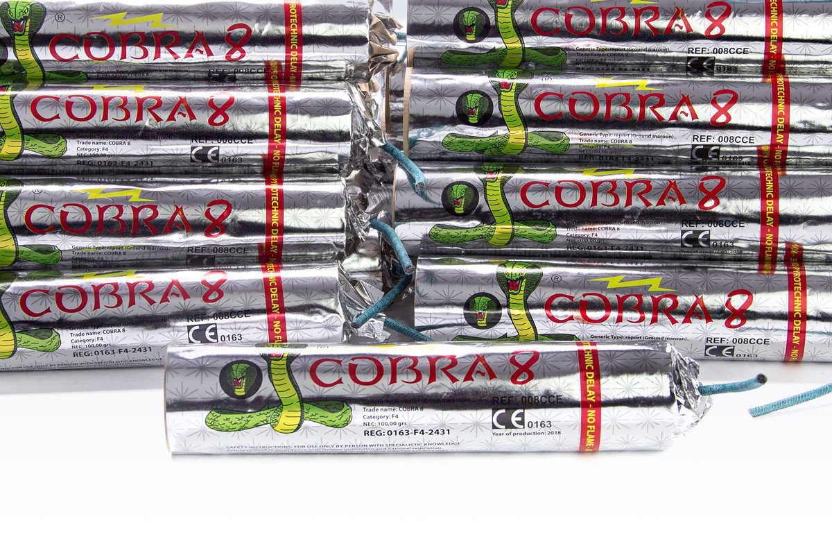 Cobra 8 Firecracker - inMart pyro