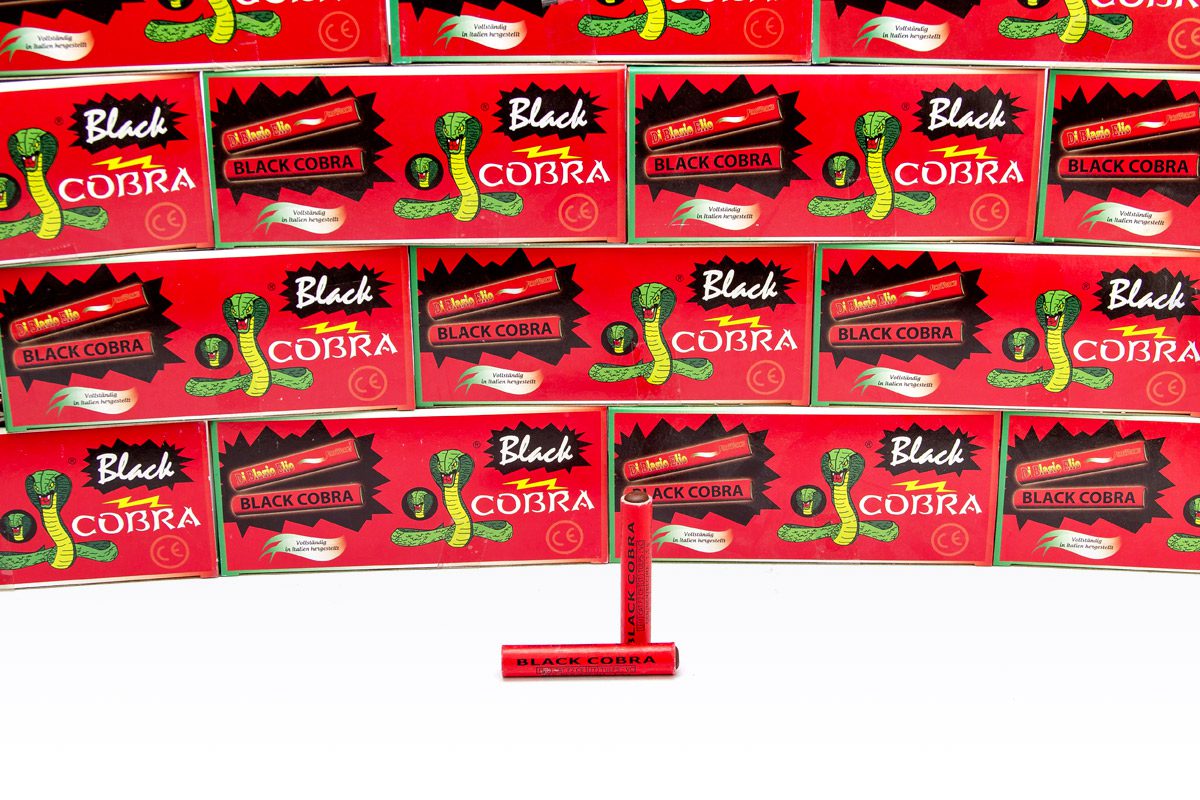 Firecracker Black Cobra - inMart pyro