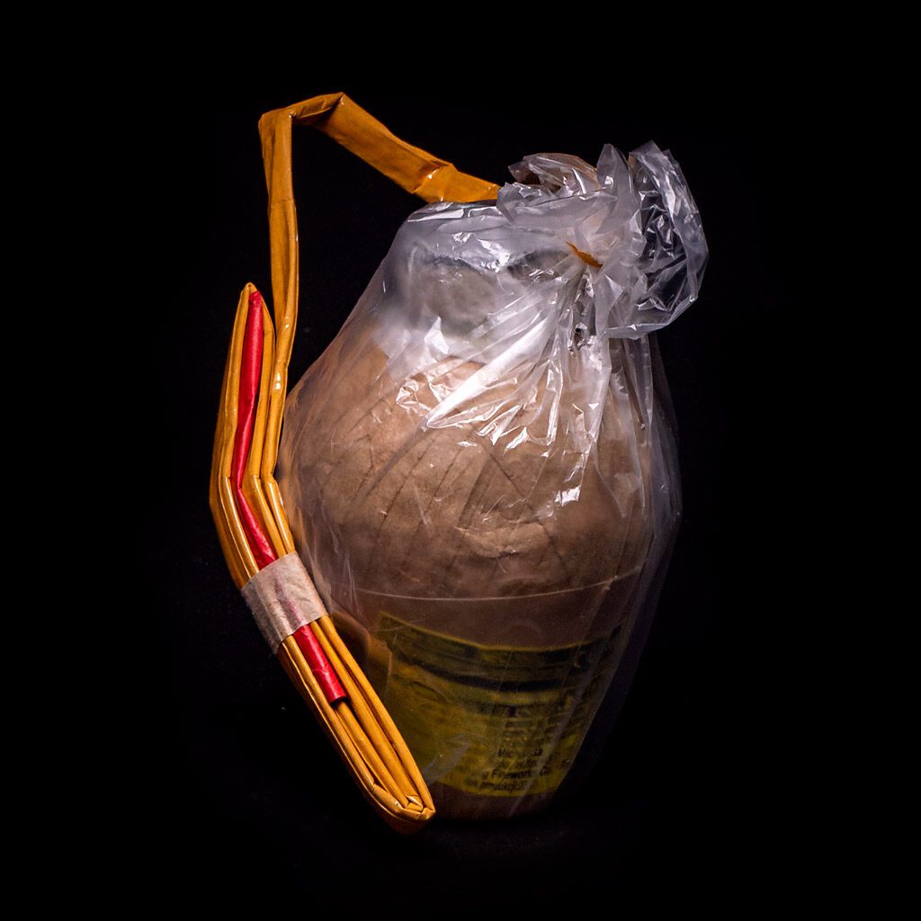 Brocade Crown w/ Big Brocade Crown Tail